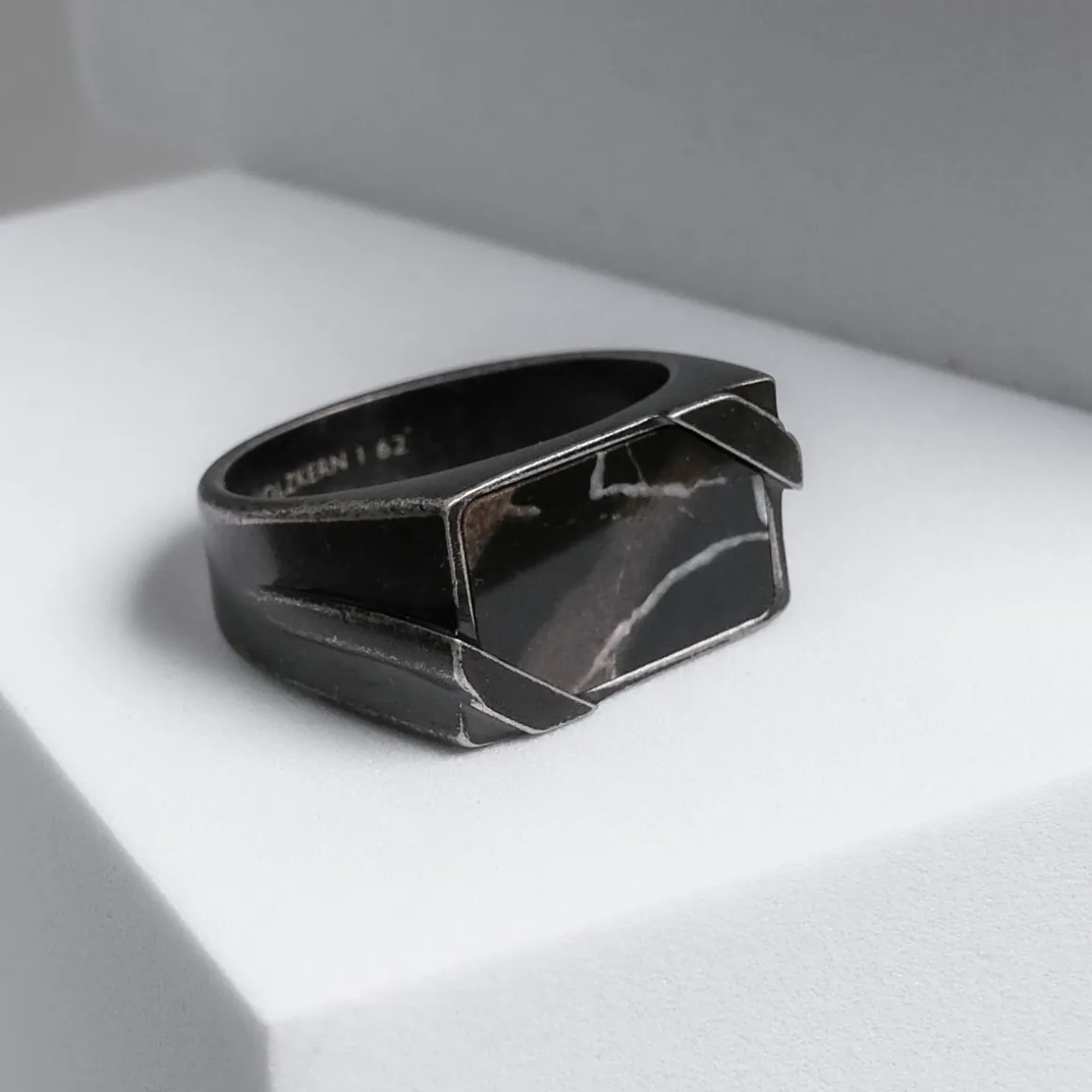 Bague Binomial