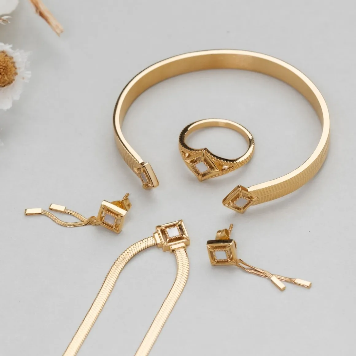 BOUCLES D'OREILLES ÉVEIL