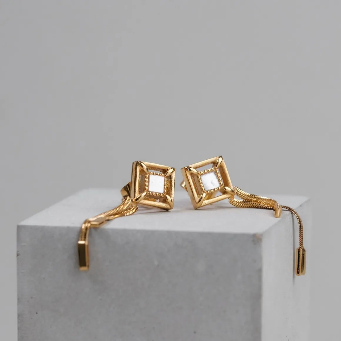 BOUCLES D'OREILLES ÉVEIL