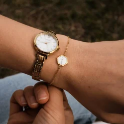 Bracelet Facade
