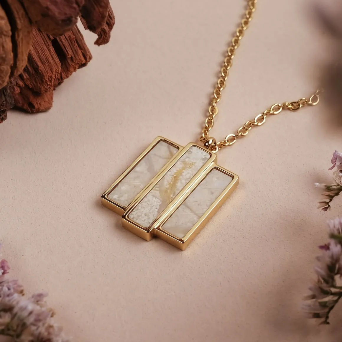 Collage Collier