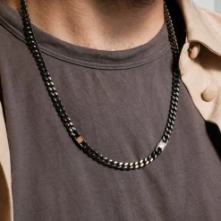 Collier Bodyguards