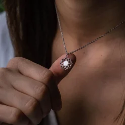Collier Composition