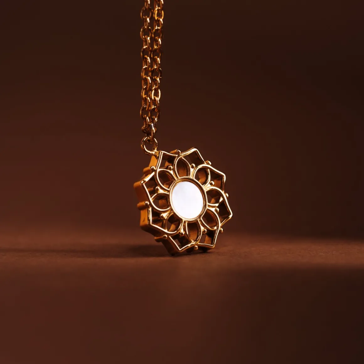 Collier Composition