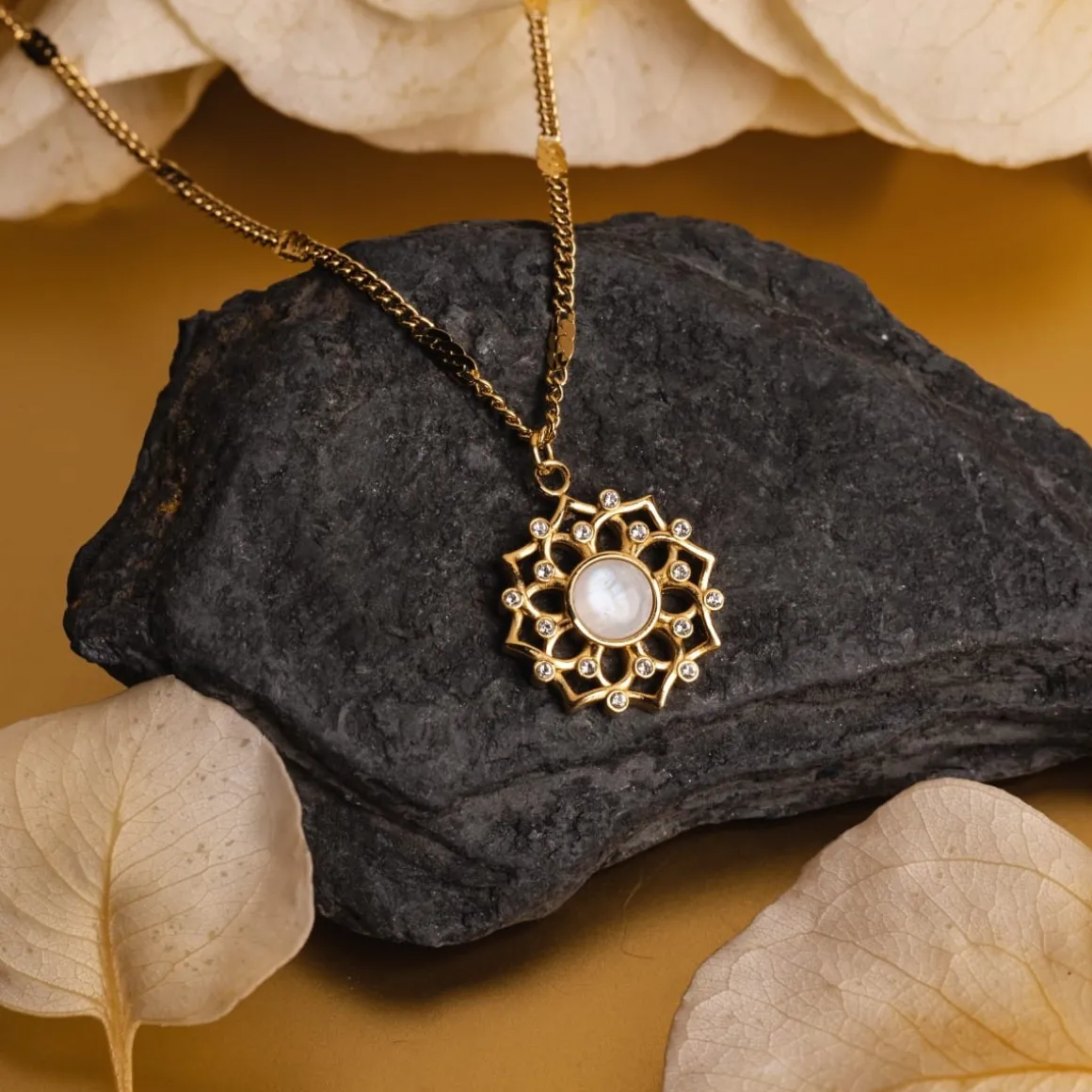 Collier Composition Gem