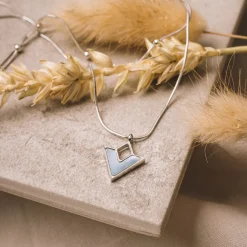 Collier Conceptual