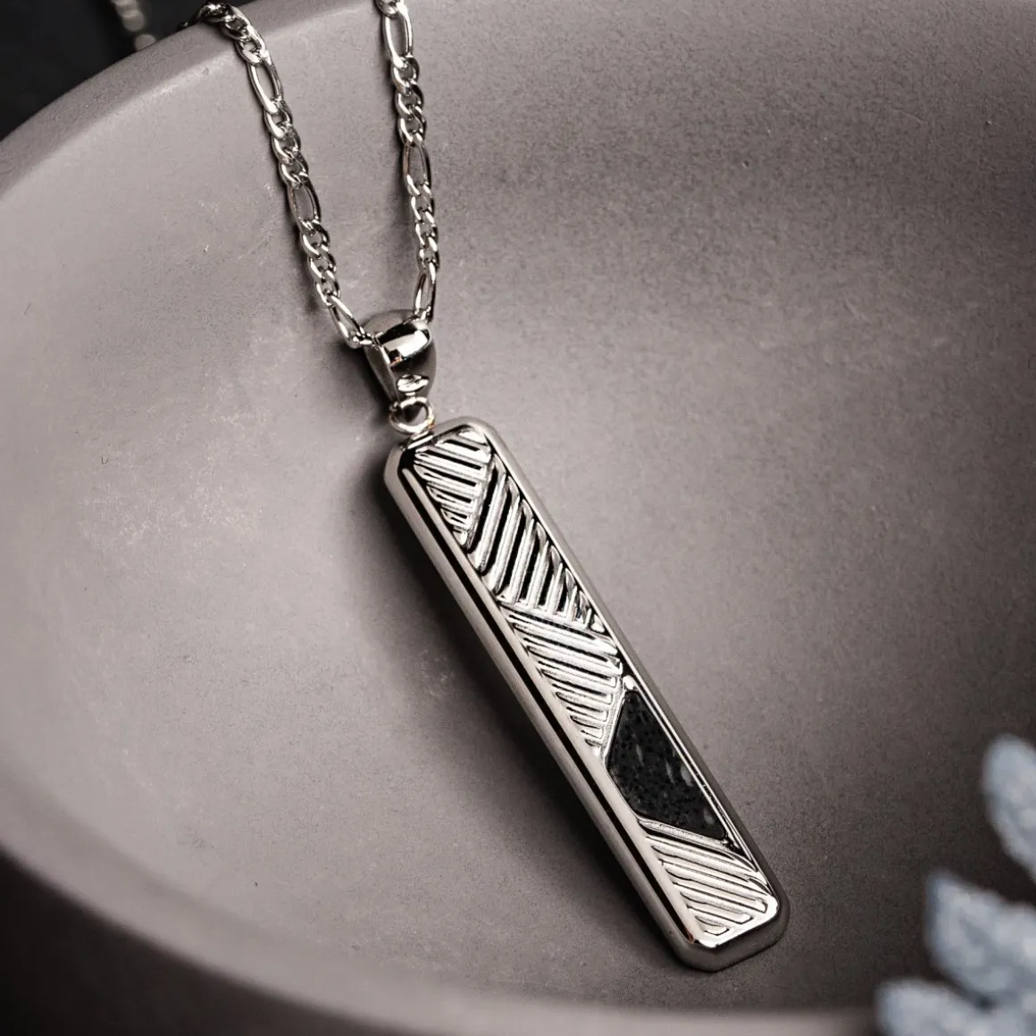Collier Derivate