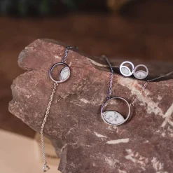 Collier Perception