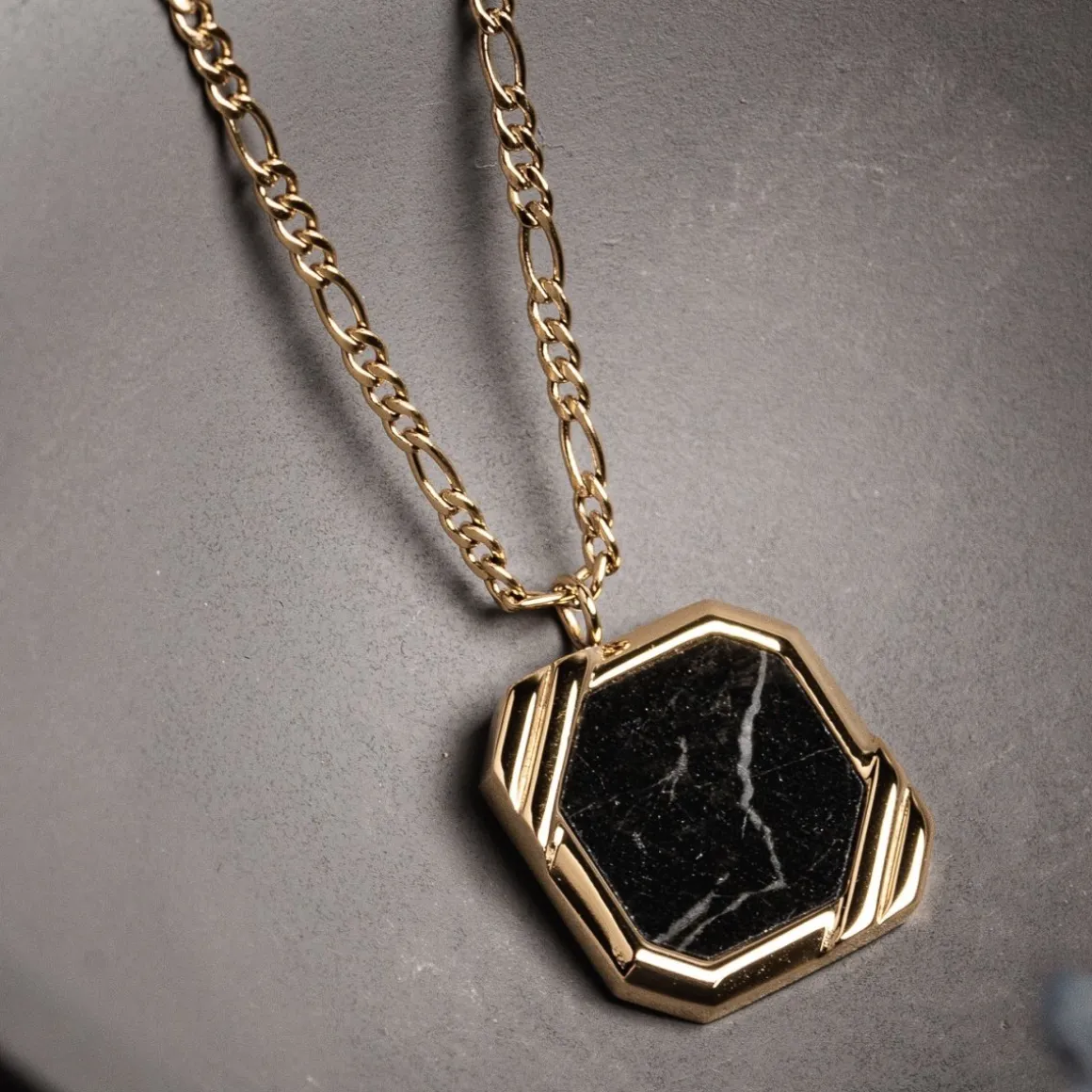 Collier Scalar