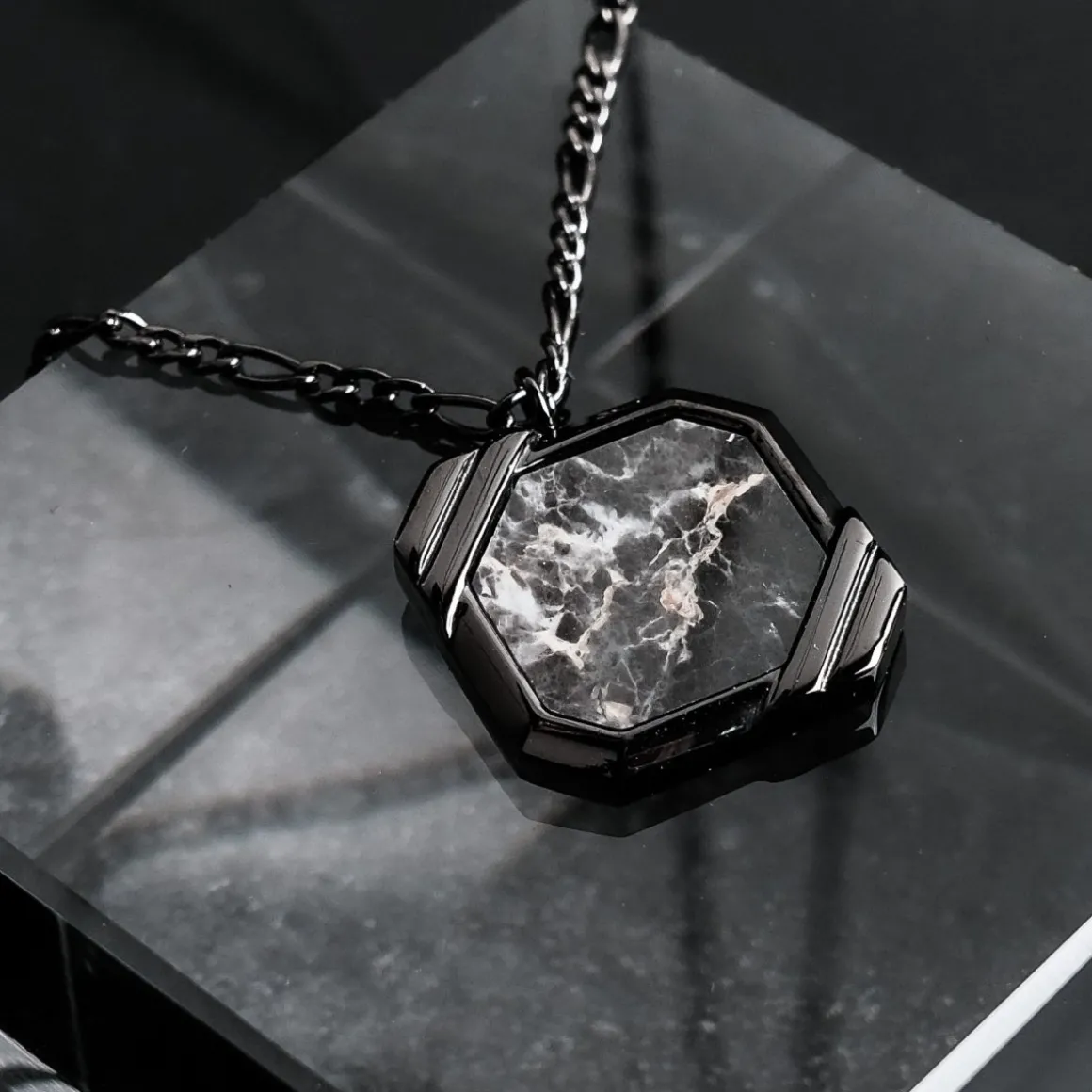 Collier Scalar