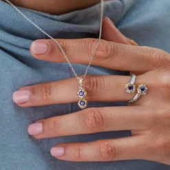 Collier Silverstream