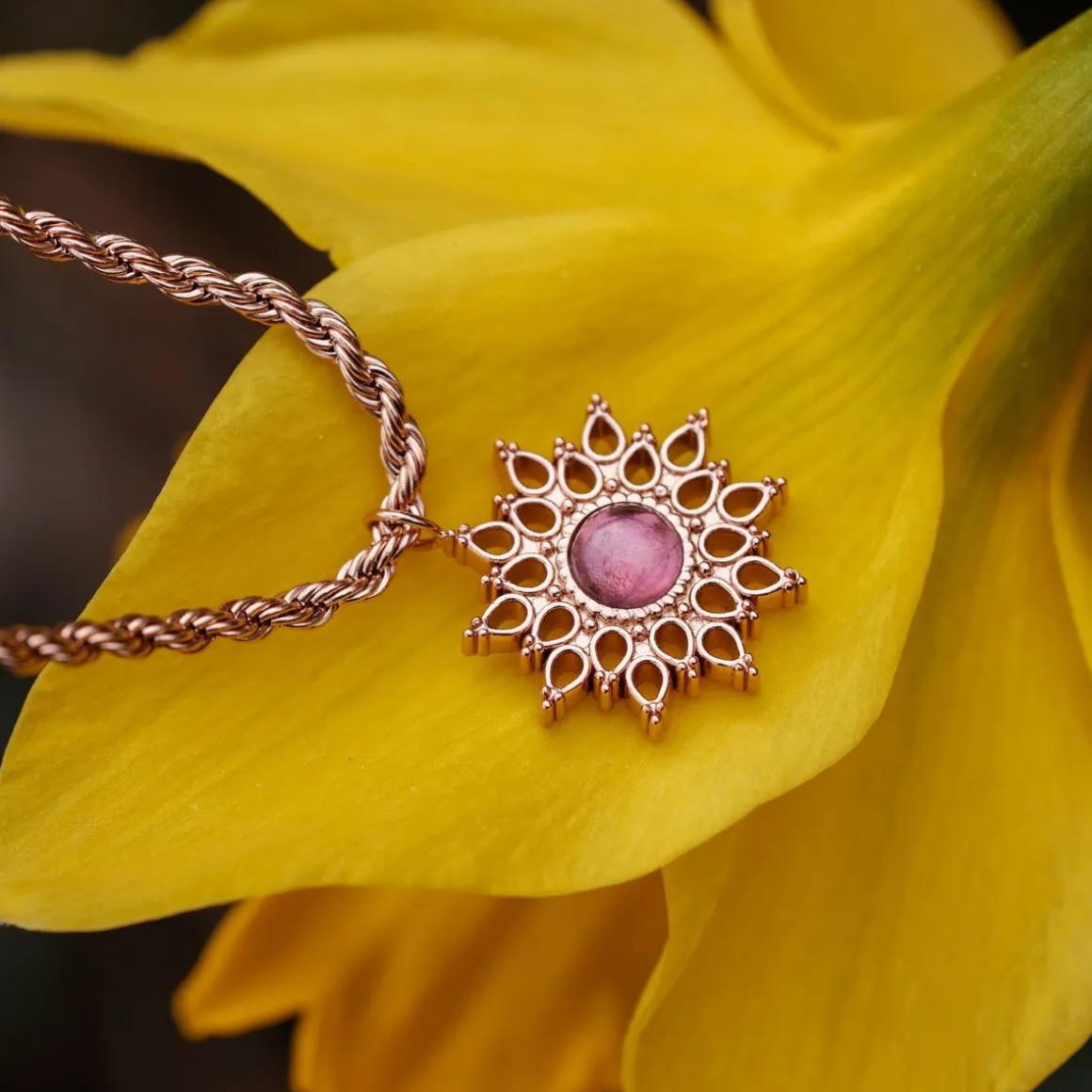 COLLIER SUNCATCHER
